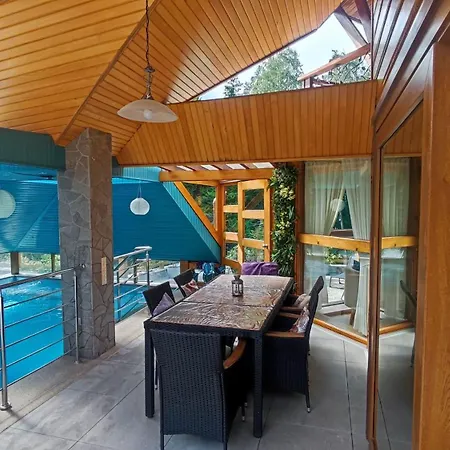 Chruslice-basen Sezon,sauna Villa Nowy Sącz