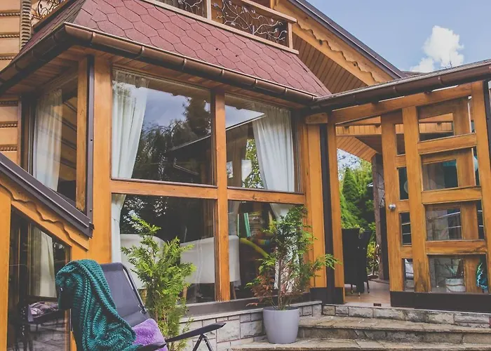 Chruślice-basen Sezon,sauna *